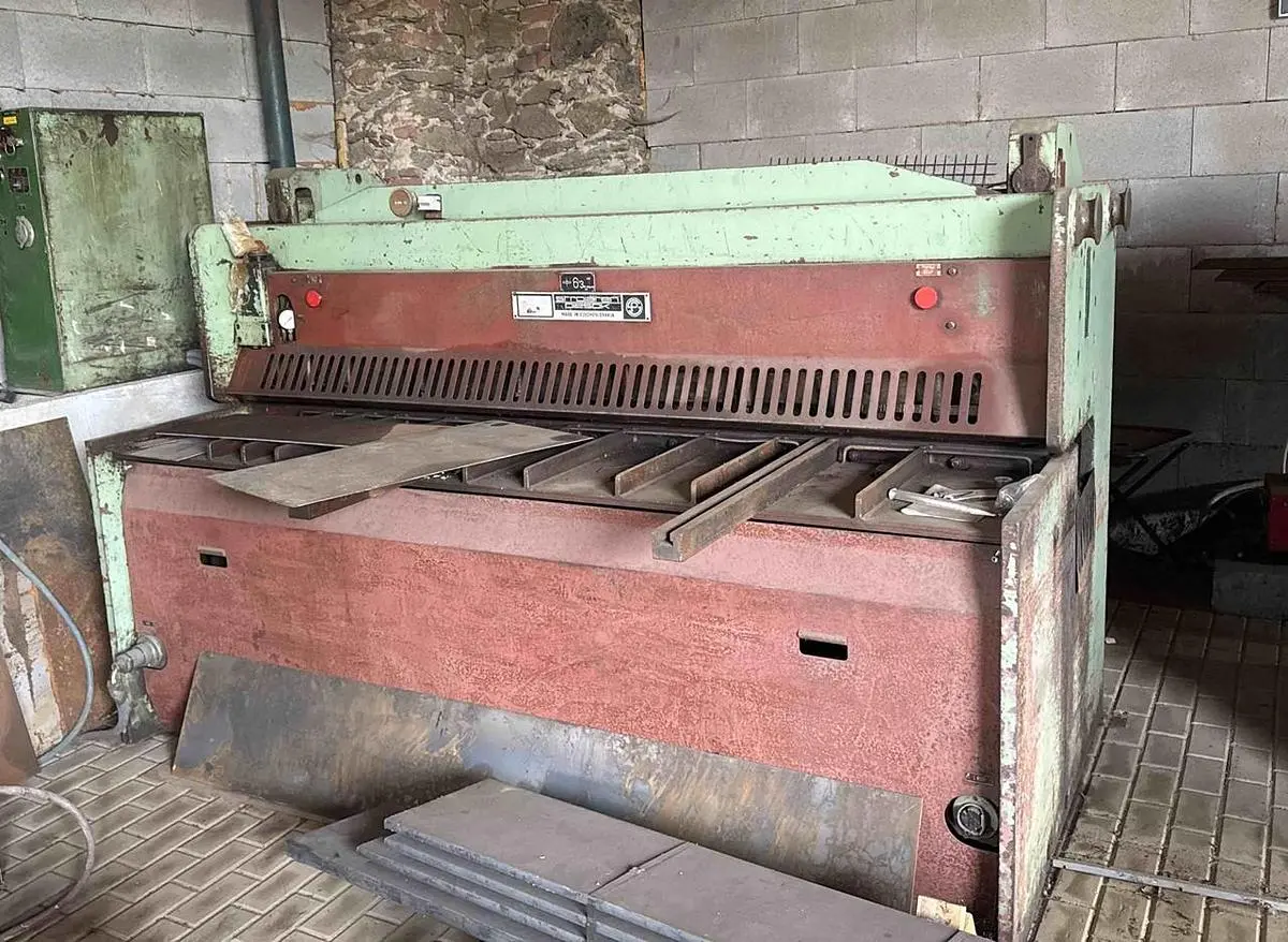 Used PIESOK 2000/6.3 Power Squaring Shears (Inch) CZ | Amaron s.r.o. #1445038