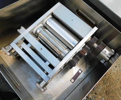 USED EPE ROLL SLITTER CUTTER ROLL SLITTER CUTTER