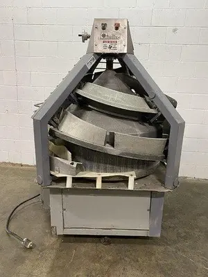 USED BENIER C05L