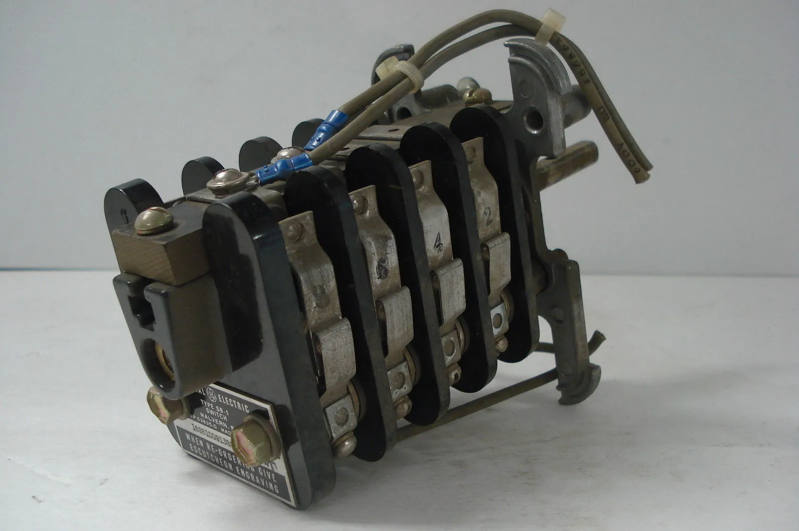 USED GENERAL ELECTRIC SB-1 SWITCH 16SB1DD913SSS2P