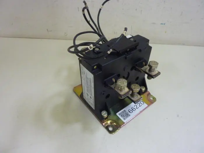 Used ALLEN BRADLEY 193-DPD200 SER B Relays & Switches Michigan US | Ideal Machinery #592753