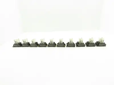 Omron LY4N 24VDC Relay W/Base Lot of 10