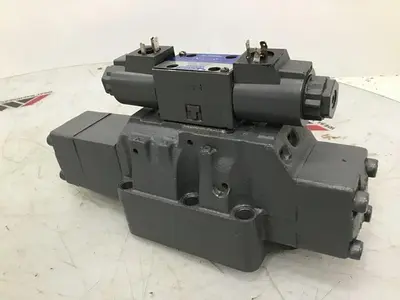 USED VICKERS DG5V-H8-2D-E-T-U7-H-82-JA518