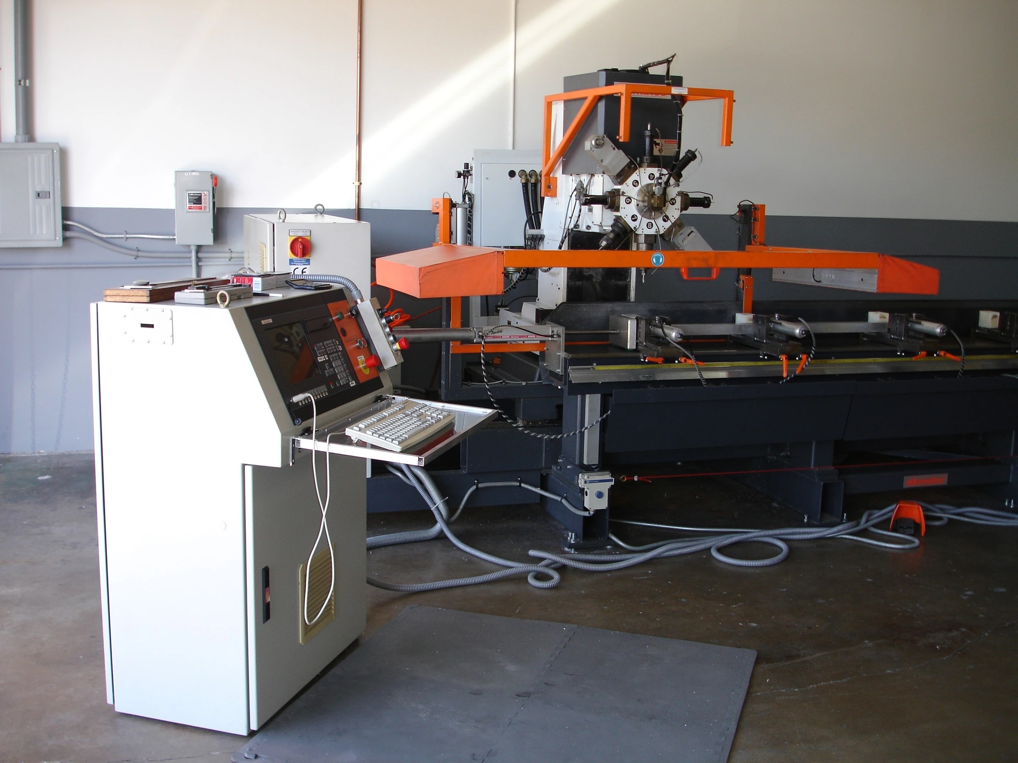 USED 1999 ELUMATEC SBZ 130