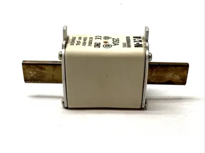 Eaton 250NHG1B Low Voltage NH Fuse Live Gripping Lug 500V 250A 120 kAIC - New