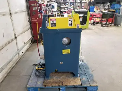 USED WHIRLWIND 212L OR 212R