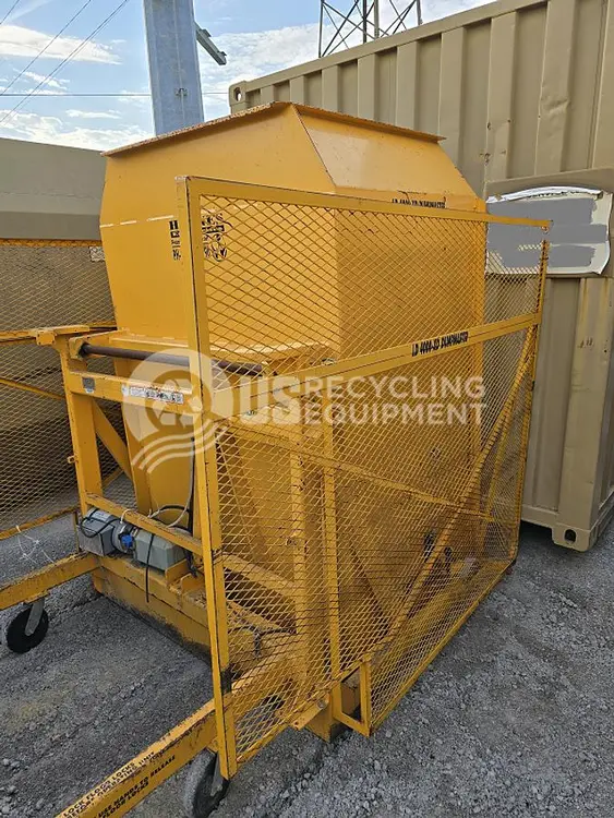 Used HAYNES ENTERPRISE THREE (3) LD 4000HD DUMPERS Bin Dumpers | US Recycling Equipment #474340