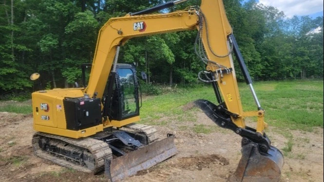 USED 2021 Caterpillar 307.5