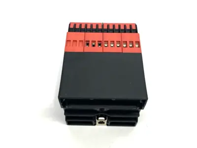 USED SCHNEIDER ELECTRIC PREVENTA SAFETY RELAY 300V 2.5A