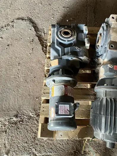 Used 2000 FALK 07UWBQ3AB100A1C Speed Reducers Arizona US | PETERSON MACHINERY SALES #442203