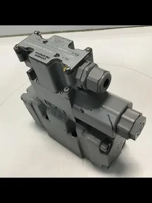 USED REXROTH 4WEH10D40M0/6AG24NPS-997-0