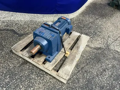 Used SEW EURODRIVE R97 DRN112M4 Motors (misc) Ohio US | HGR 24 #1333815