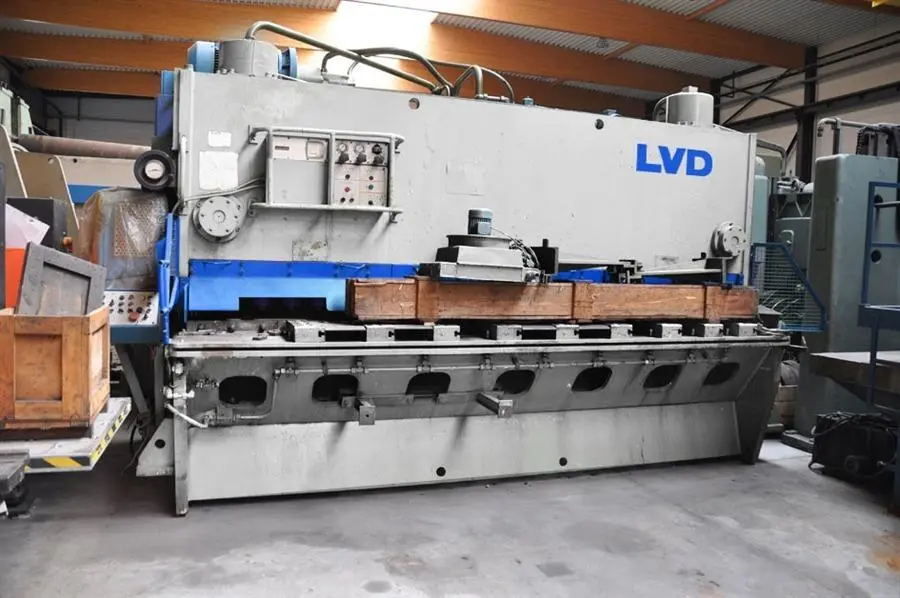 USED LVD MVCS 4050 X 20 MM