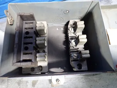 USED SQUARE D SD9353