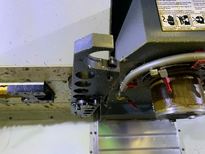 2015 HAAS VF-2SSYT Vertical Machining Centers | PM Machines (9)