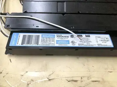 Philips Advance IOP-1P32-HL-N Instant Start T8 Ballast 120-277V -NIB of 7