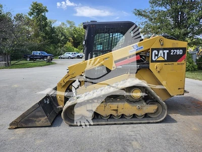 USED 2017 CATERPILLAR 279D
