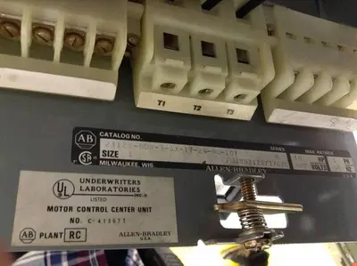USED ALLEN BRADLEY 2112B-BDB-3-6X-17-24-90-107
