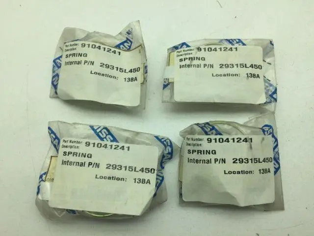 Nissan Forklift 29315-L4501 Springs  91041241 LOT OF 4