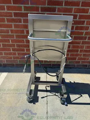 USED BIOPHARM HYDRAULIC POWER UNIT W/ INTERFACE DEVICES P SERIES PUMP