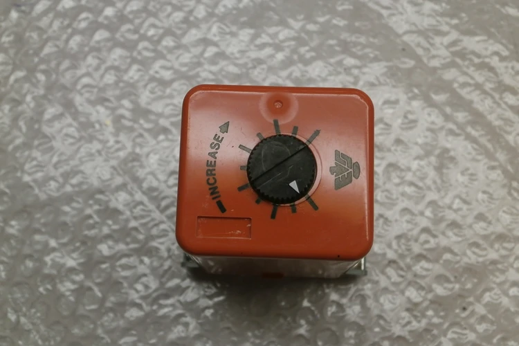 Used Eagle Signal Controls 80Q2A613 PLC Processors Arizona US | ASSET CONVERSION SPECIALISTS, INC. #310977