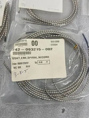 742-093215-002 lot of 6