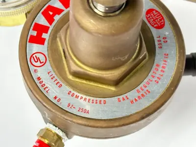 Used Harris 92-250A Air Pressure Regulators Michigan US | Maverick Industrial Sales #1487598