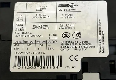 Used SIEMENS 3RV1021-1DA10 Starters | Surplus Asset Holdings #1204831