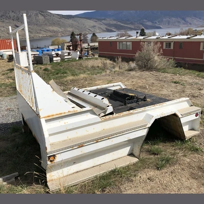 8ft x 9ft Service Deck