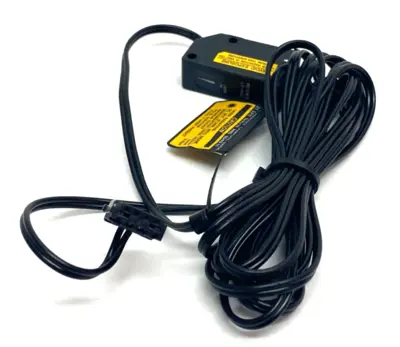 USED KEYENCE LONG DISTANCE AREA-TYPE REFLECTIVE LASER SENSOR