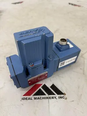 USED MOOG D661-5009