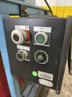 USED LINCOLN 185