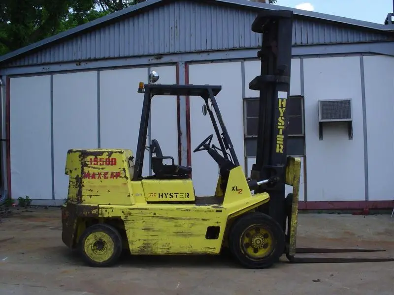 USED HYSTER Internal Combustion Forklifts: Pneumatic Tire