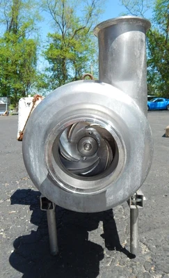 USED 4 X 3 CENTRIFUGAL PUMP 4 X 3