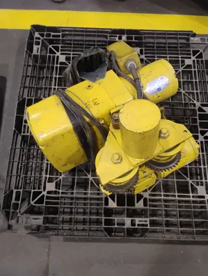 YALE KEL1/2-15RT1SS1 Chain Hoists | ESS Industrial Equipment Sales (2)