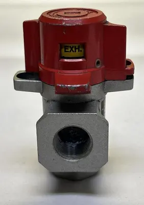 Used SMC VHS30-03 Pump & Valve Parts Ohio US | Surplus Asset Holdings #1245336