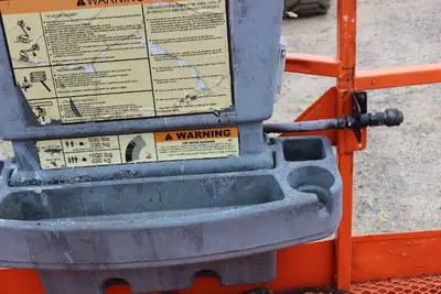 JLG 800 A, 4WDTelescopic Articulating Boom Lift