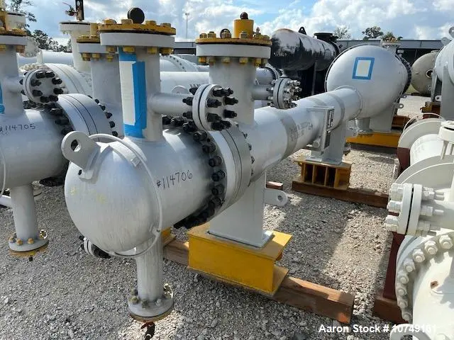 Used 272 Sq Ft Heat Exchanger, Duplex 2205 Tubes, 316L Shell, High Temp 430°F