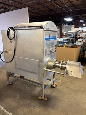 USED THOMPSON 4300 M2