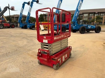 Used 2018 MEC MICRO 19 Scissor Lifters Texas US | Adcock Equipment USA #1519582