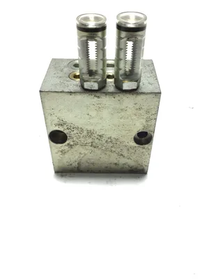 DropsA 672300 Feeder Block Valve 4 Out 0.25-3 C.C