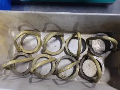 Lifting Bails