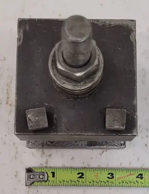 Used SQUARE D SQUARE TOOL POST HOLDER Misc Industrial Equipment Kentucky US | Aucto #687370