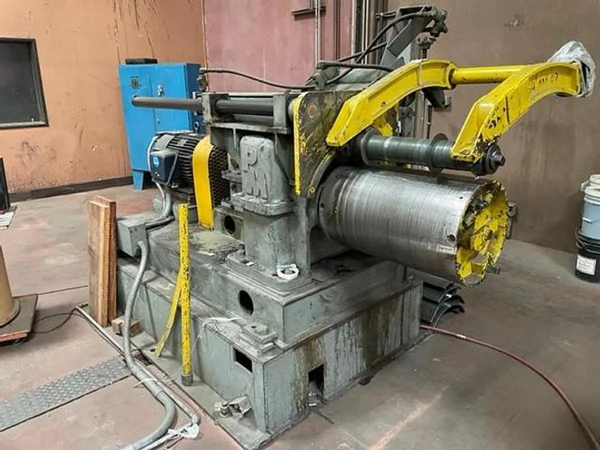25" x 6,000 Lbs Production Machinery Recoiler