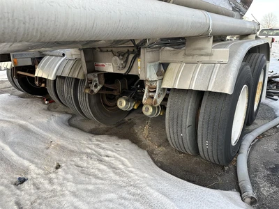 Used 1995 BRENNER _UNKNOWN_ Tanker Trailers Indiana US | Lakeshore Equipment Sales #1546569