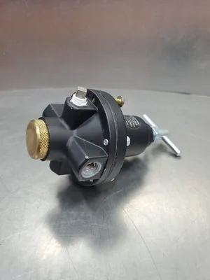 Norgren 11-002-023 Pressure Regulator, 400psi 1/4in. 6E-3