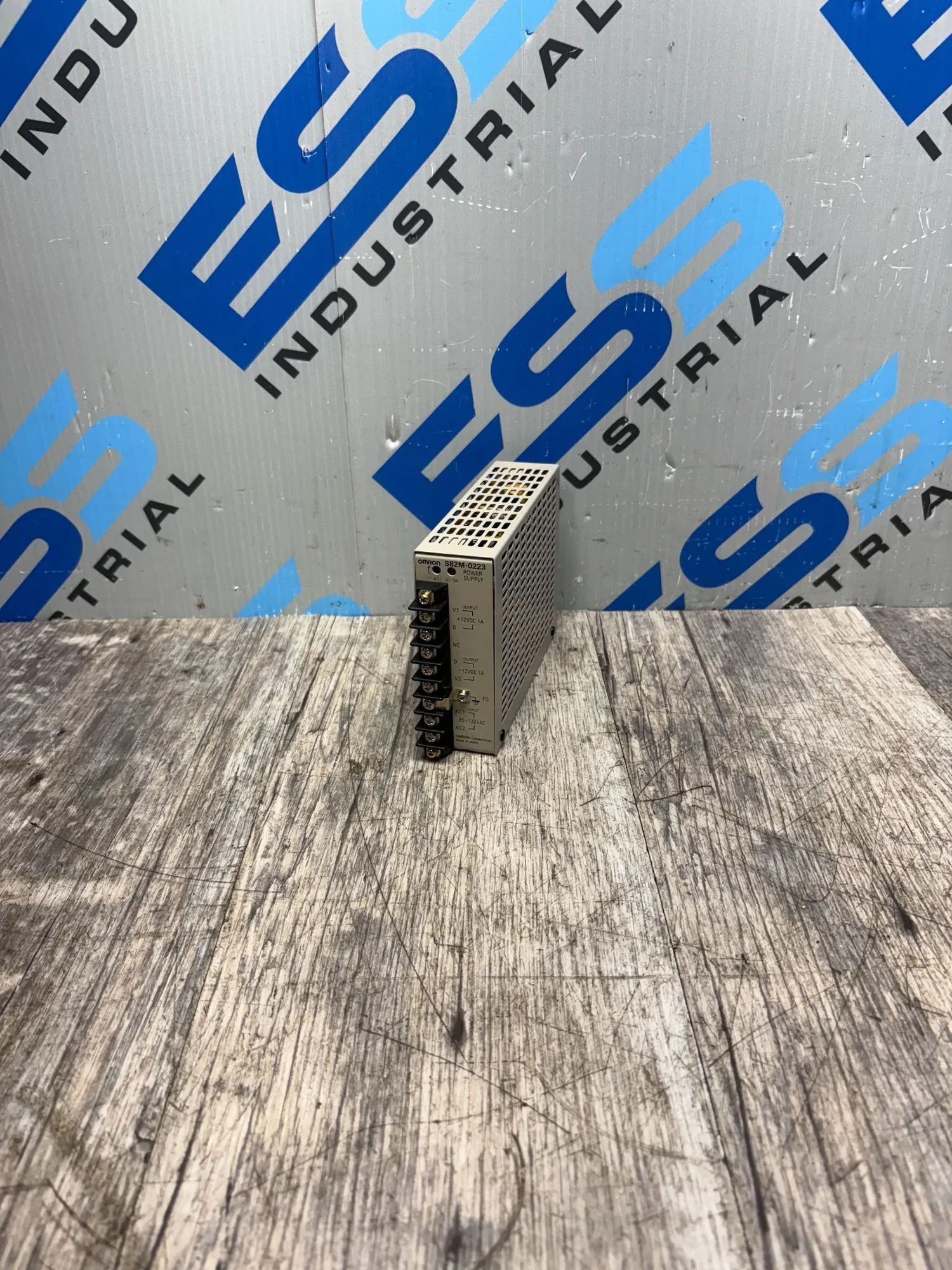 USED OMRON S82M-0223
