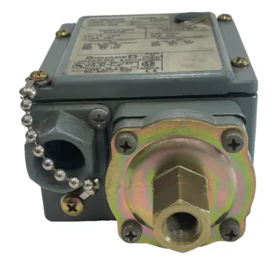 NEW SQUARE D 9012-GDWM-4 PRESSURE SWITCH SERIES C 9012GDWM4