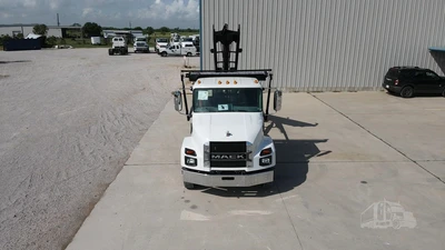 New | in-Stock 2025 MACK MD6 Rolloff Trucks Texas US | Roll Off Truck World #1491867