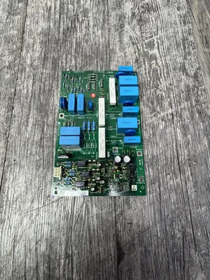 DANFOSS 130B7174 0TC R-500 2GAH Printed Circuit Boards (PCBs) | ESS Industrial Equipment Sales (4)